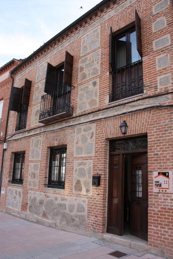 Casa Rural Puerta De Castilla Velayos Eksteriør bilde